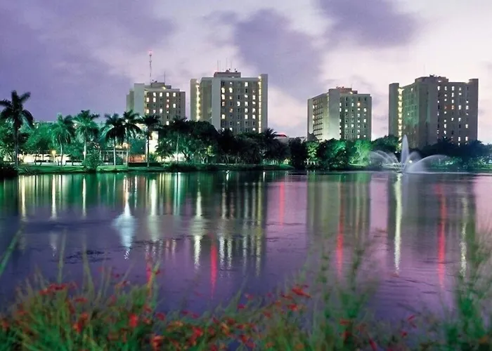 Doubletree By Hilton Miami Doral